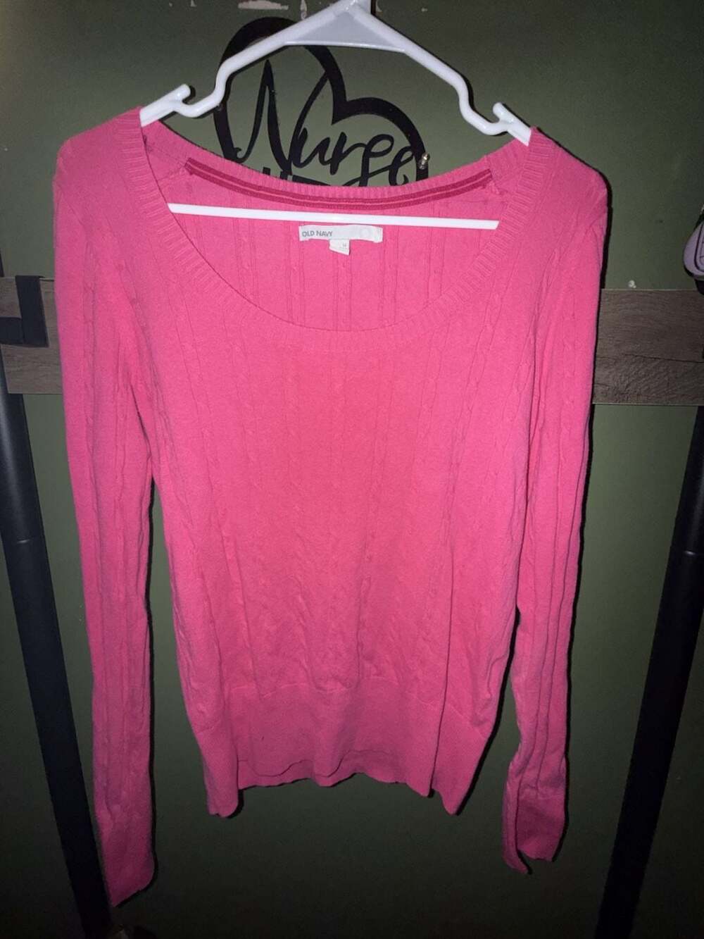 Old Navy Cable Knit Sweater Size M Pink Scoop Neck Long Sleeve